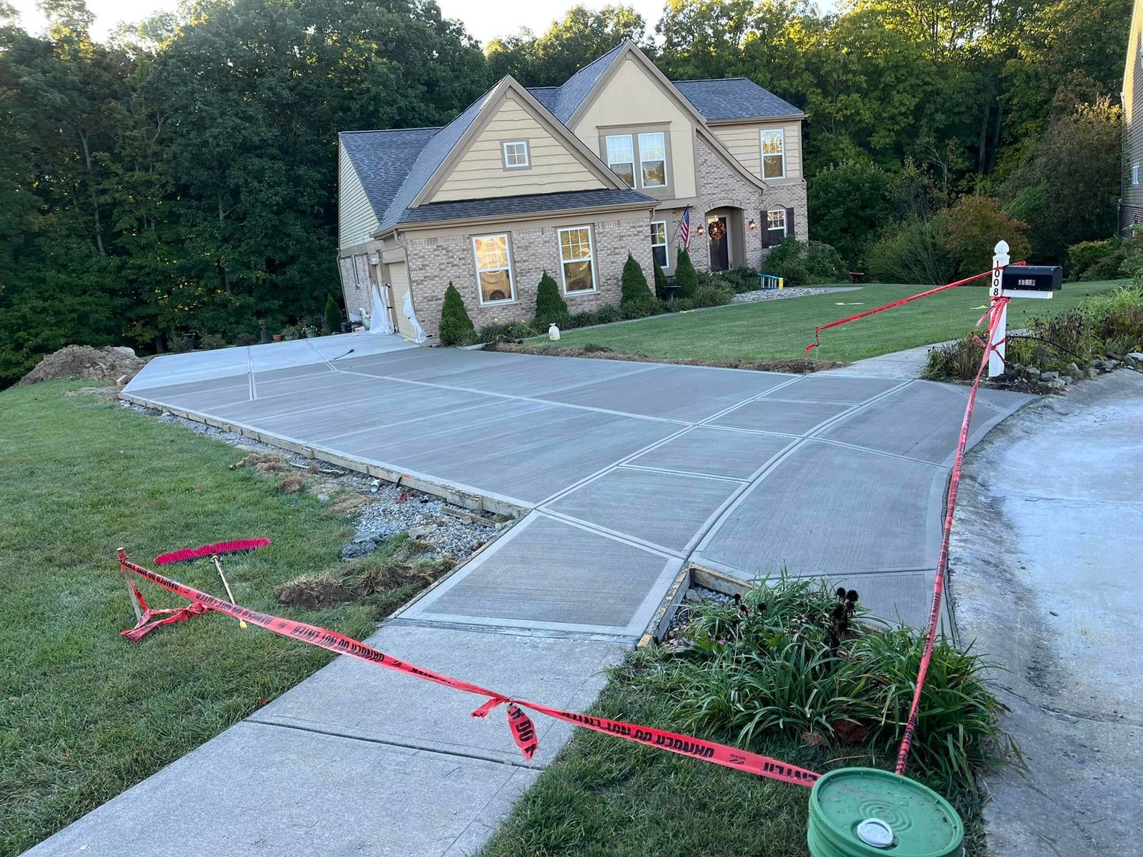 Large residential concrete driveway double-wide in Northern Kentucky